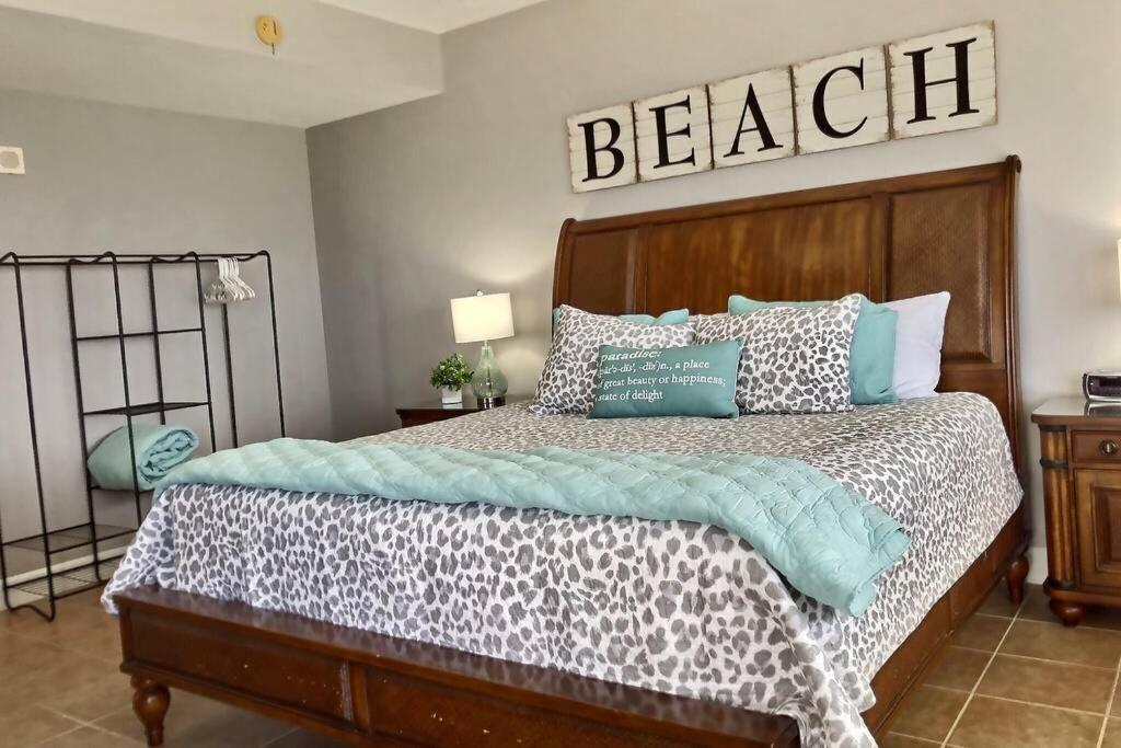 Happy Ours 2200 Sq Ft Corner Beachfront Sleeps 12 Panama City Beach Esterno foto